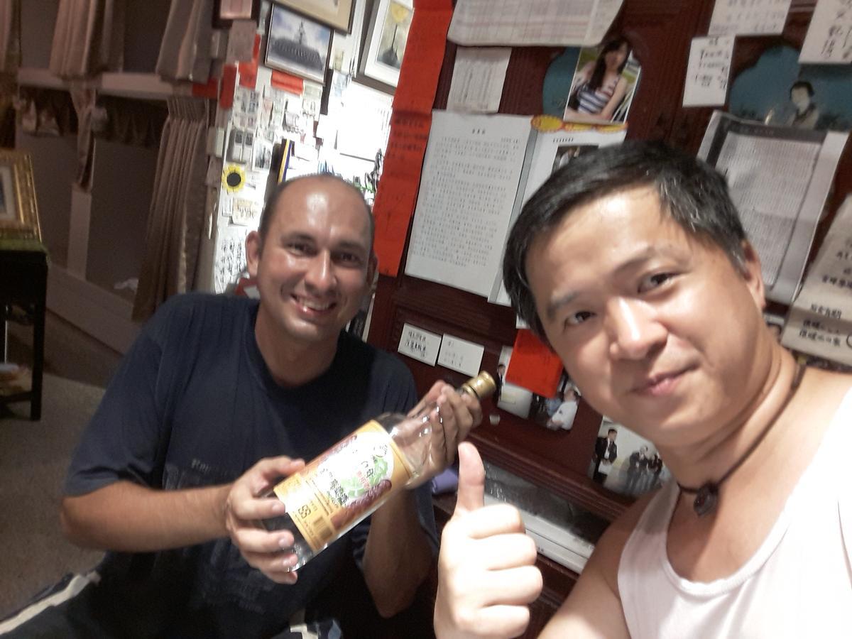 Jiji Art Backpackers Hostel Ngoại thất bức ảnh
